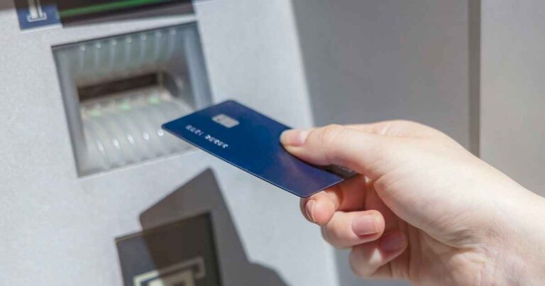 dia-del-bancario:-con-las-sucursales-cerradas,-que-servicios-se-podran-usar