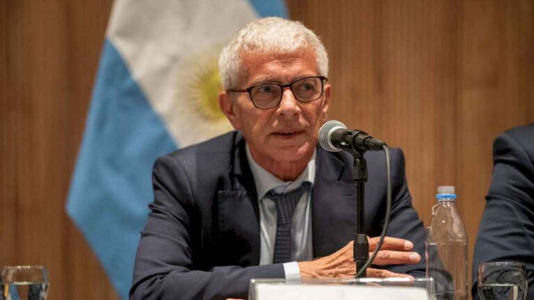 el-gobierno-denuncio-a-los-trabajadores-que-realizaron-el-paro-en-el-registro-automotor