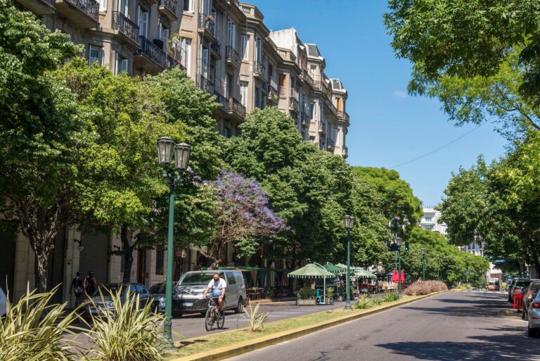 Por qué los propietarios ya no negocian el precio de los departamentos y casas