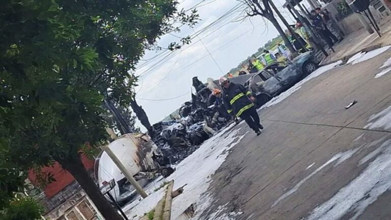 Tragedia aérea en San Fernando: una vecina llegó a escuchar los «gritos desgarradores» de los pilotos