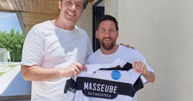Lionel Messi se hizo fan de un club de rugby?