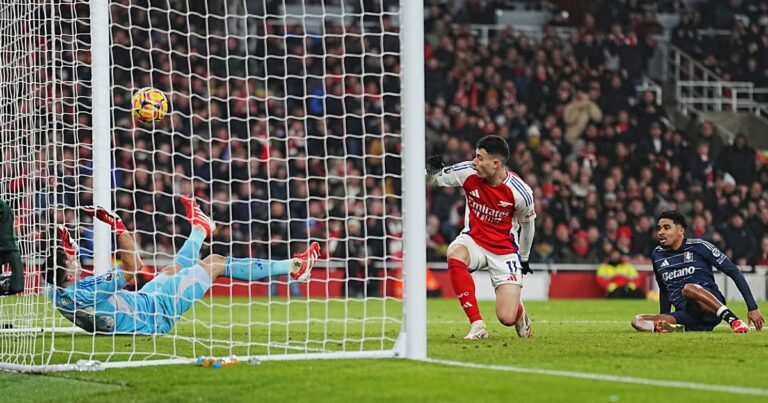 Las respuestas de Dibu Martínez no le alcanzan y Aston Villa cae con el Arsenal en Londres