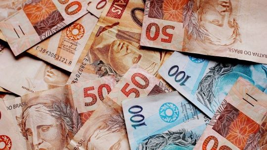 A cuánto cerró el real blue hoy, jueves 13 de marzo de 2025