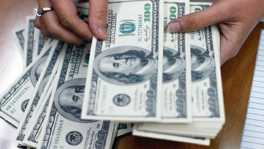 Con poco combustible: el fin de la siesta del dólar