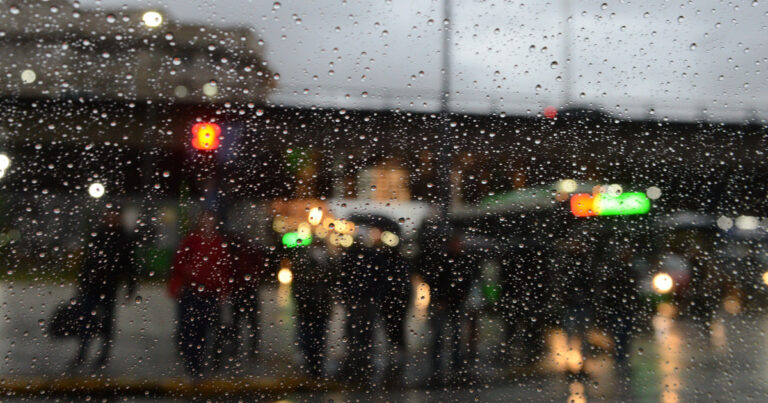 Pronóstico del tiempo: hasta cuándo habrá lluvias en el AMBA y cómo seguirá el clima en la semana