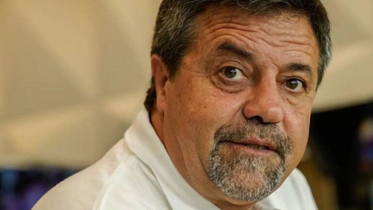 Caruso Lombardi quiere construir una cárcel sobre el agua en el Río de la Plata