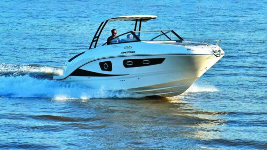 Lancha Canestrari 285: con personalidad propia