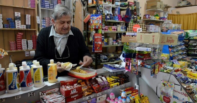 Kioscos de barrio en crisis: cerraron 16.000 en el último año y avanzan las grandes cadenas