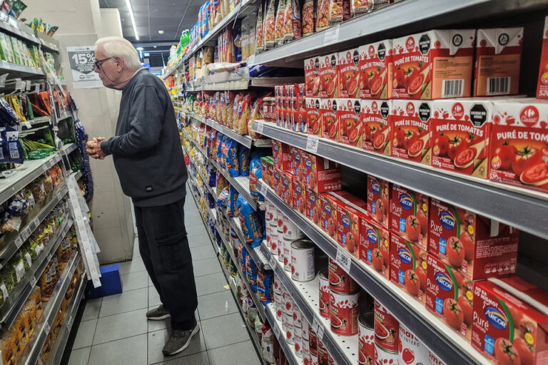 Para ser clase media, casi 2 millones de pesos