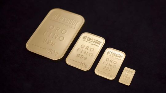 Los argentinos se enamoran del oro y se deshacen de los dólares