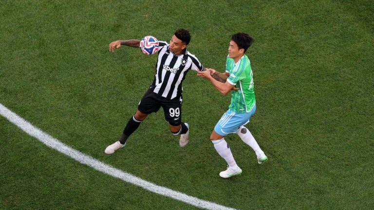 Sufrido triunfo de Botafogo ante Seattle Sounders en su debut en el Mundial de Clubes 2025