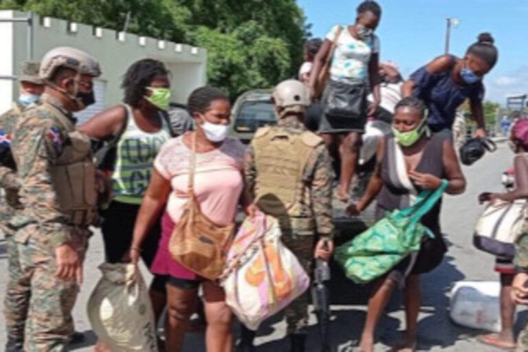 Pandillas controlan la capital de Haití y amenazan con colapso humanitario