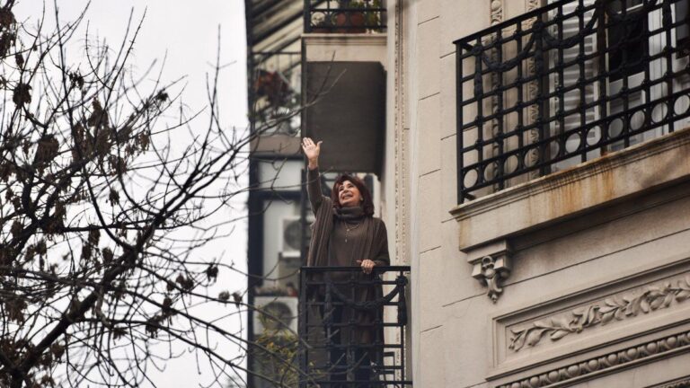 El contundente mensaje de Cristina Kirchner a los militantes: «Vamos a volver mejores