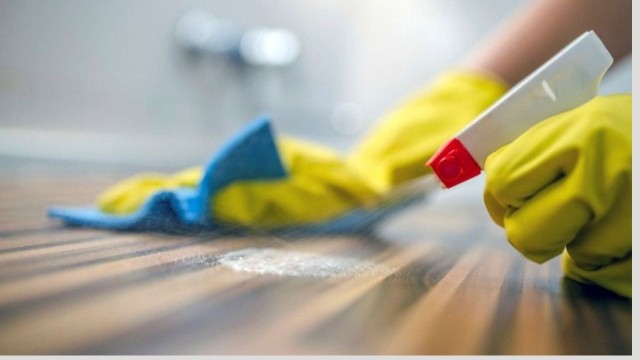 Empleada doméstica: cuándo se paga el aguinaldo y cómo se calcula la plata que corresponde