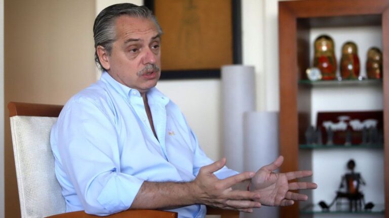 Alberto Fernández amplió su declaración en Comodoro Py por la causa de los seguros