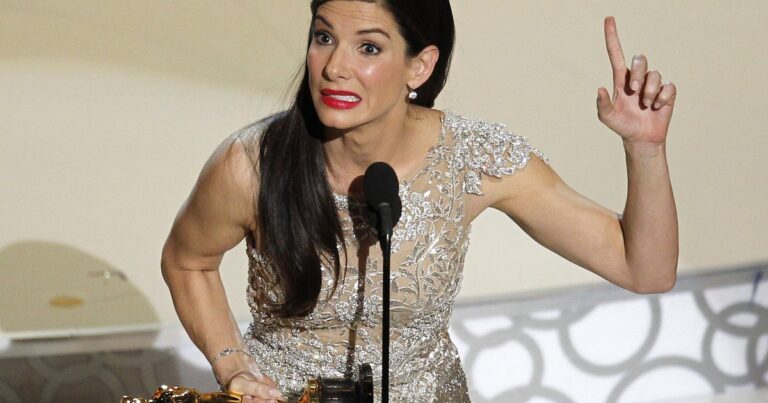 Sandra Bullock cumple 61 años: la novia de Ryan Gosling que se perdió Jurassic Park, pero cobró US$ 70 millones por Gravedad