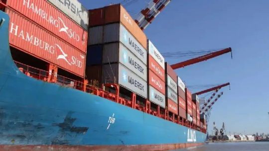 La balanza comercial terminará USD 12.000 M menos, idéntico monto al primer desembolso del FMI