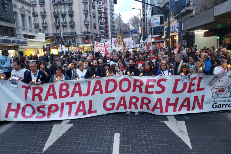 Nueva marcha de trabajadores del Garrahan en defensa de la salud