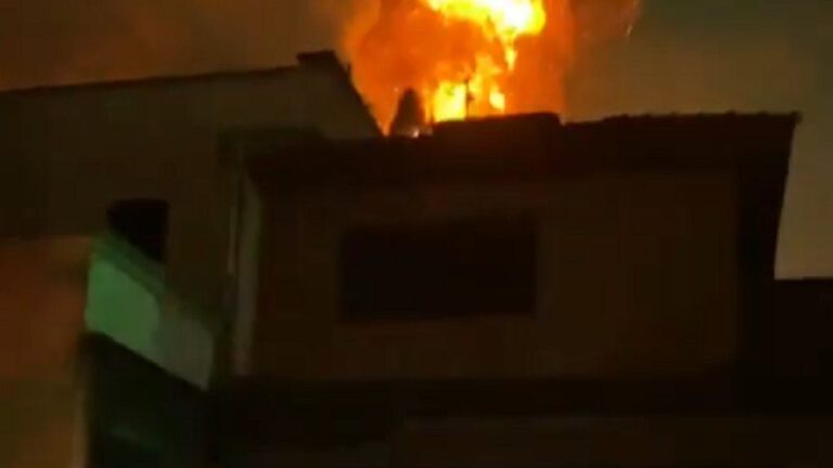 Impresionante incendio en una casa de Belgrano: murió una mascota