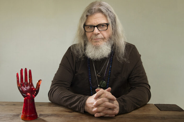 Gustavo Santaolalla llama a marchar al Congreso para que Diputados rechace el veto de Milei a la Ley de Discapacidad