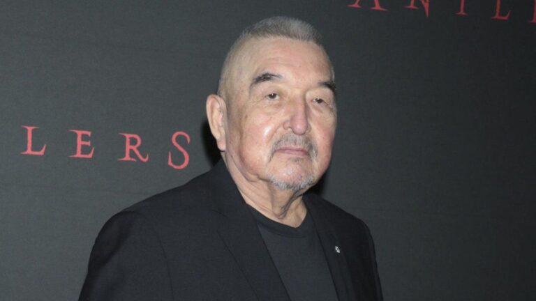 Murió Graham Greene, actor nominado al Oscar por su papel en «Danza con Lobos»