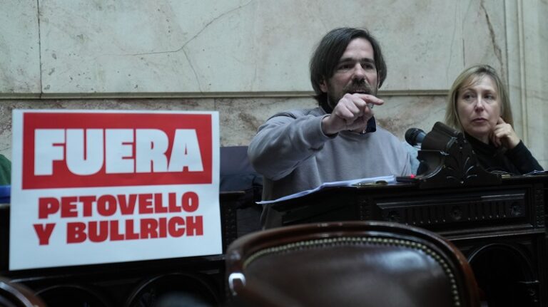 Del Caño: Es importante ir a votar, las bancas de la izquierda son puestos de lucha contra las injusticias»