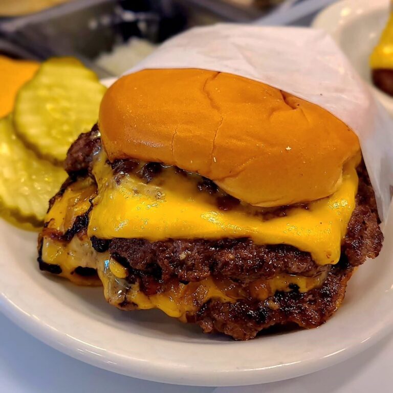 Cómo hacer una hamburguesa perfecta: los cinco tips de uno de los grandes referentes del mundo