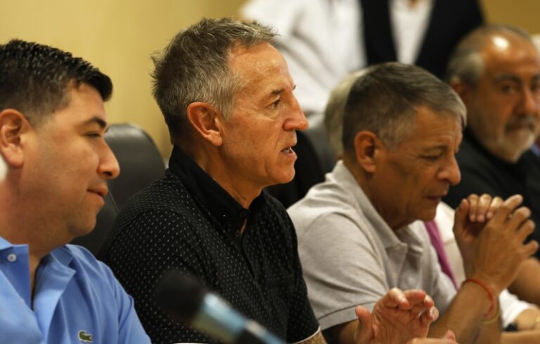 La CGT al final hará una marcha contra la reforma, pese al gesto de Milei