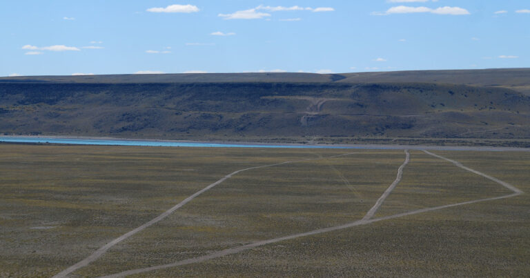 Se reactiva una represa luego de dos años de parate con la entrada de US$ 136 millones desde China