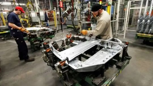 Reforma laboral: qué cambia en las horas extra y cómo es el «banco de horas»