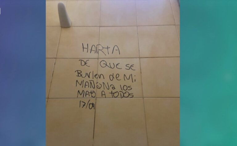 Fachada de la Escuela Normal Superior Sarmiento, ubicada en San Juan.