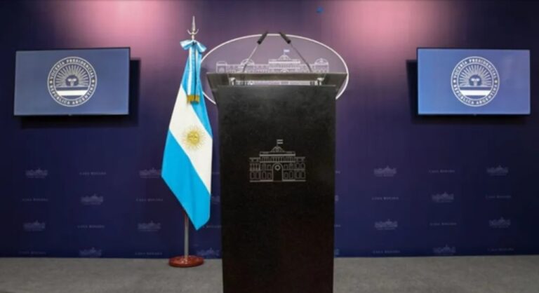 Gráfico del ranking mundial de libertad de prensa con Argentina en el puesto 98