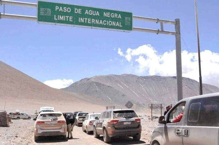 Vista del Paso de Agua Negra en la cordillera, corredor clave entre San Juan y Chile