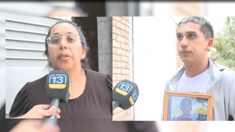 Familiares de Emir Barboza durante una protesta en San Juan pidiendo justicia.