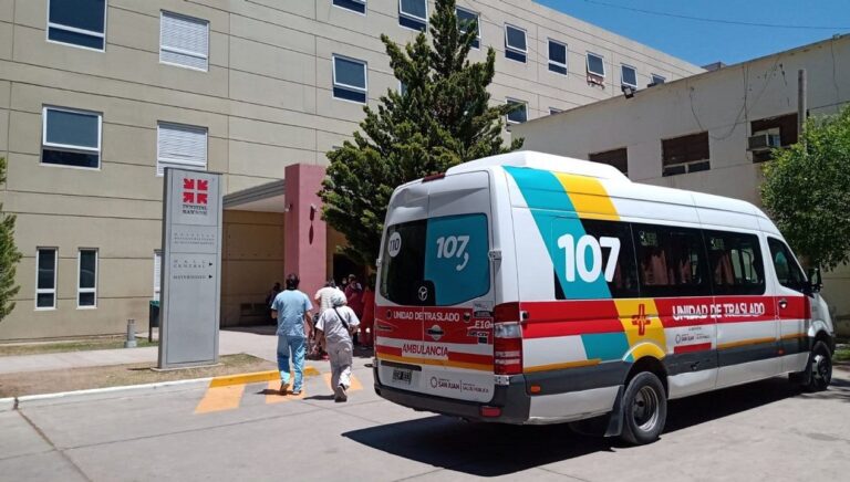 Fachada del Hospital Rawson en San Juan