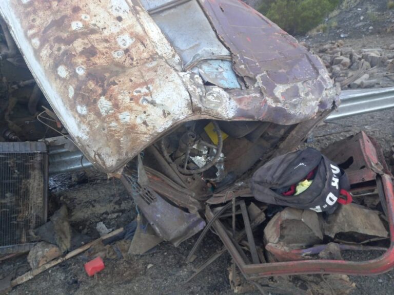 Accidente de camión en ruta de Calingasta, San Juan