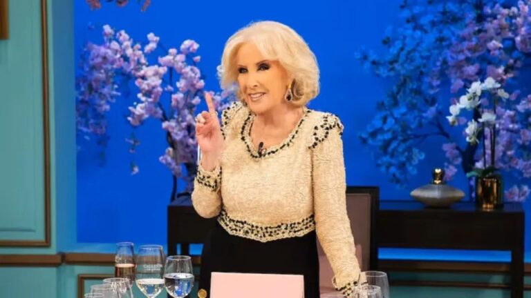 Mirtha Legrand recuperándose en su casa