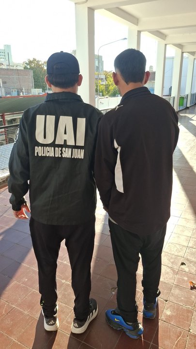 Allanamiento policial en Pocito, barrio Cruce de Los Andes