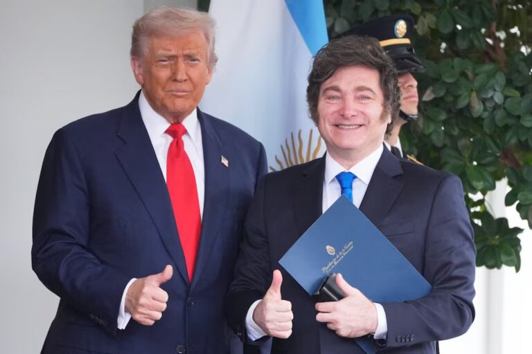 Javier Milei y Donald Trump en un evento oficial