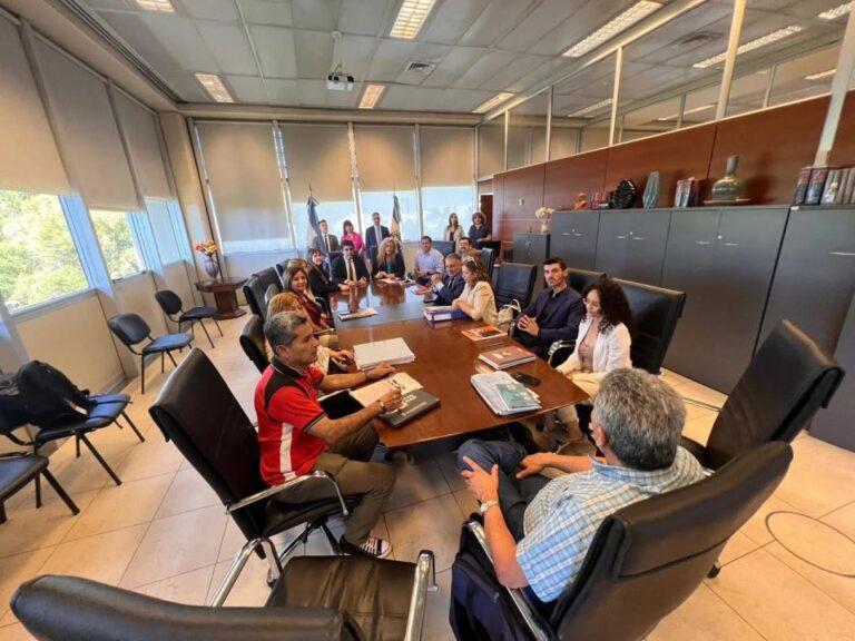 Ministerio de Educación de la Provincia de San Juan, sede de la reunión paritaria.