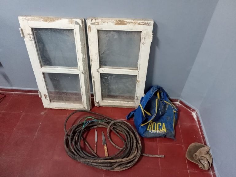 Captura de pantalla de la plataforma web Recuperos de la Policía de San Juan mostrando objetos disponibles.