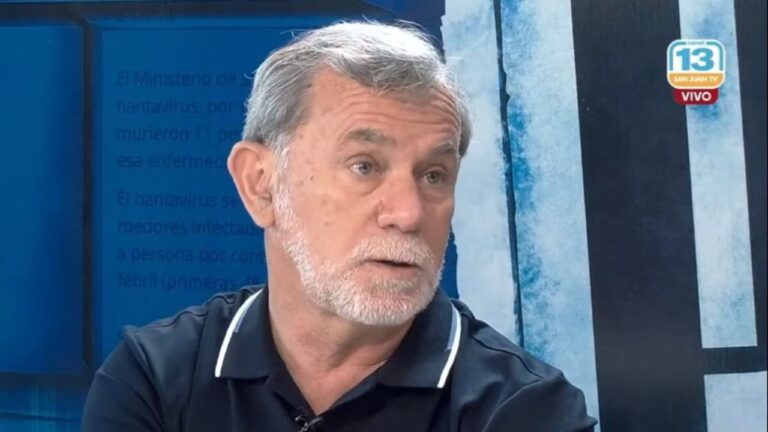 Jorge Miadosqui, presidente de San Martín de San Juan, en conferencia de prensa