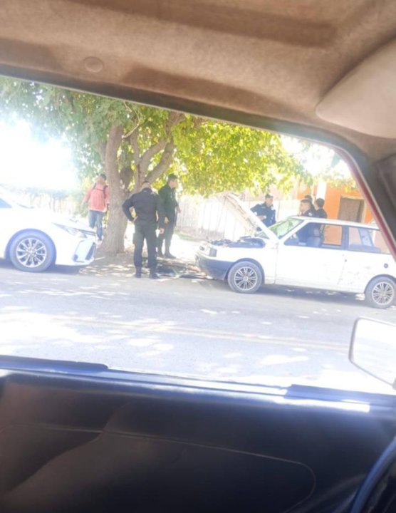 Vehículo secuestrado en operativo policial en Caucete con armas y drogas